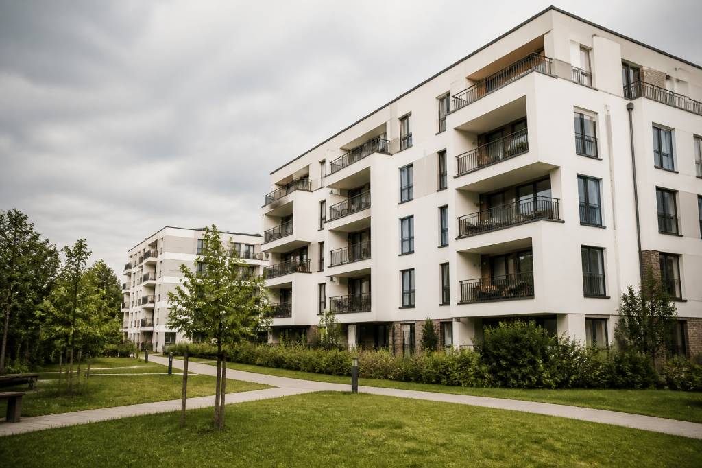 Bâtiment g en copropriété : obligations, diagnostics et travaux à prévoir