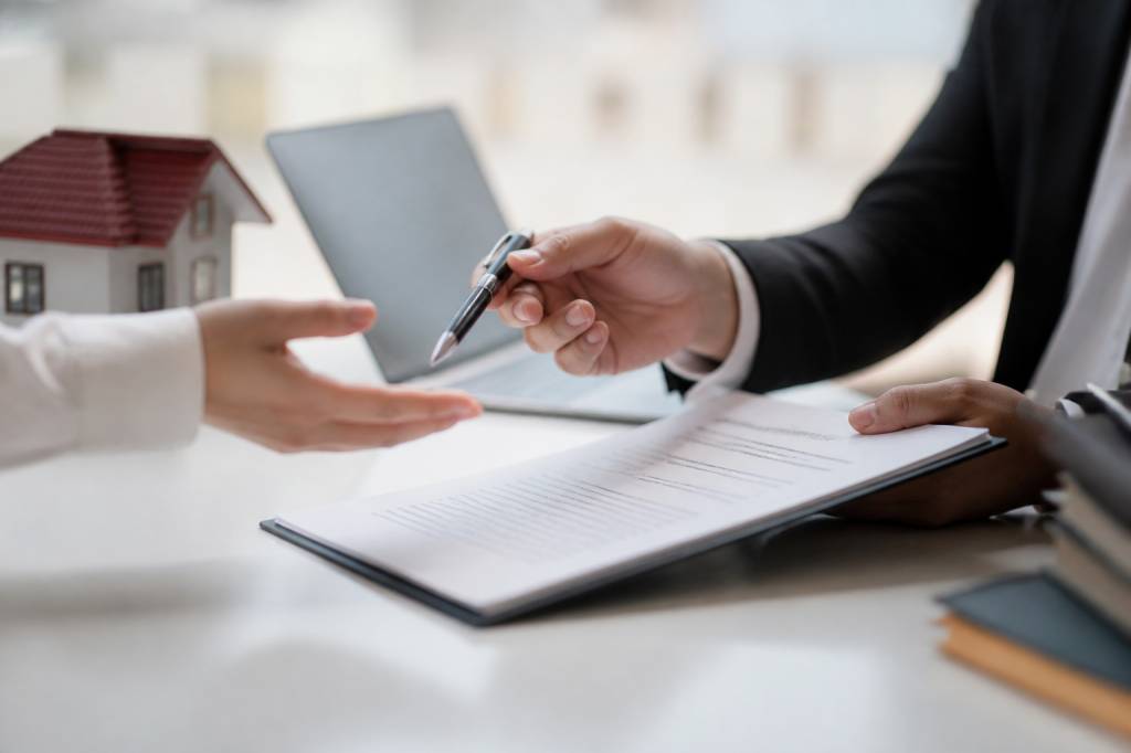 Frais de résiliation d’un mandat de gestion locative : ce que dit la loi